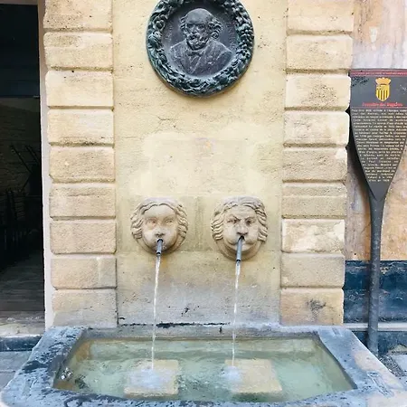 Design Standing In Aix